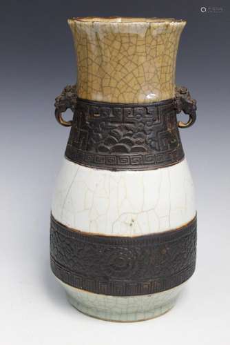 Chinese Crackle Glaze Porcelain Vase