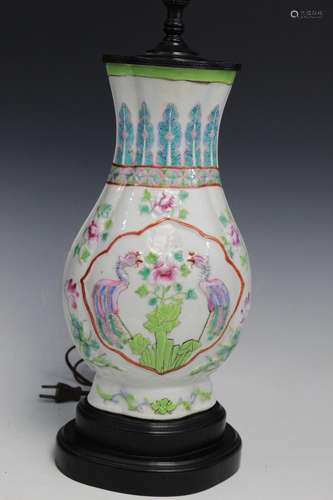 Chinese Famille Rose Porcelain Vase Lamp