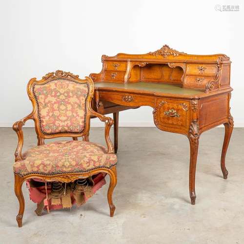 A desk made in Liège with a fitting chair.