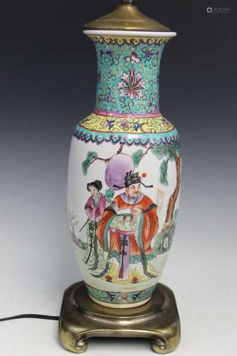 Chinese Famille Rose Porcelain Vase Lamp