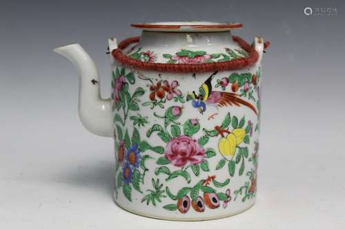 Chinese Famille Rose Porcelain Teapot