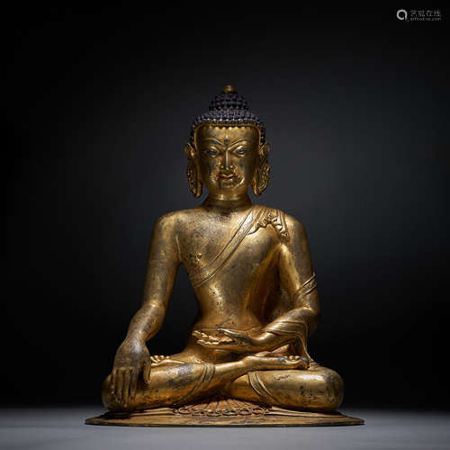 Bronze-gilded Sakyamuni Buddha in Qing Dynasty