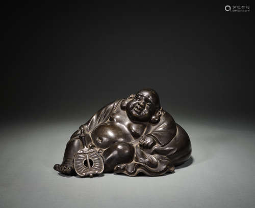 In The Qing Dynasty, copper was made in Maitreya Buddha