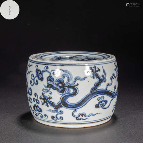 CHINESE BLUE AND WHITE CRICKET POT, MING DYNASTY