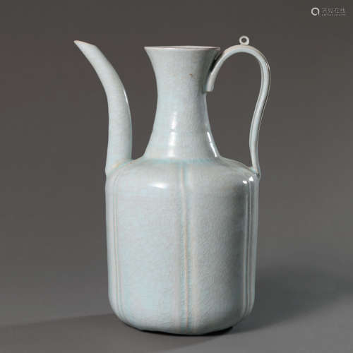 A Hutian Kiln Lobed Ewer