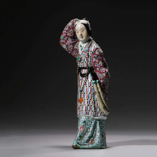 A Carved Porcelain Figurine of Lady