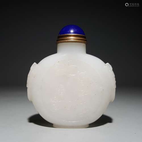 A HETIAN JADE SNUFF BOTTLE