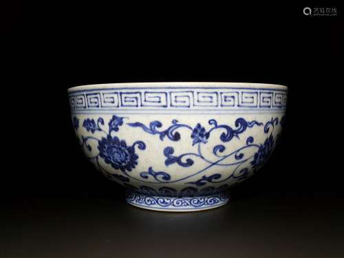 A MING XUANDE BLUE AND WHITE BOWL