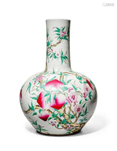 A LARGE FAMILLE-ROSE PEACH VASE, TIANQUIPING