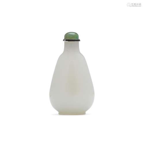 Jade snuff bottle