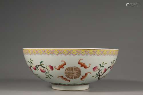 A FAMILLE ROSE FLOWER AND FRUIT BOWL