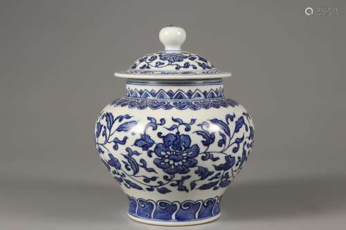 A Blue and White FLOWER JAR WITH LID