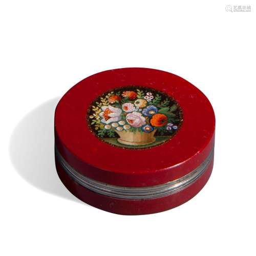 Small box in Antique red, silver and micromosaic