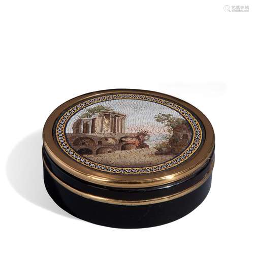 Round tortoiseshell, gold and micromosaic box, c. 1820