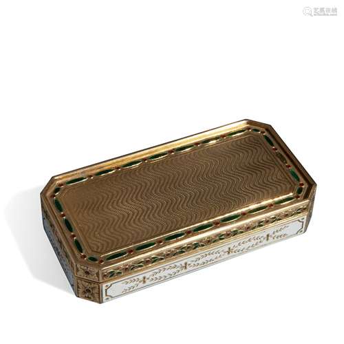 Snuff box in gold, part polychrome enamels, 19th century