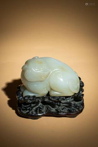 Chinese Qing Dynasty Hetian Jade Paperweight