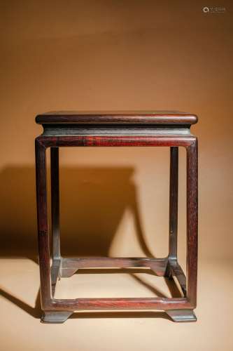 Chinese Qing Dynasty Rosewood Table