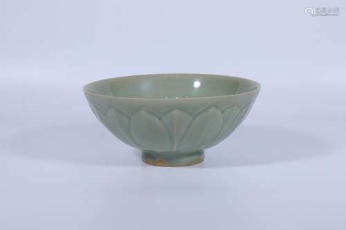 Chinese Longquan Kiln Porcelain Bowl