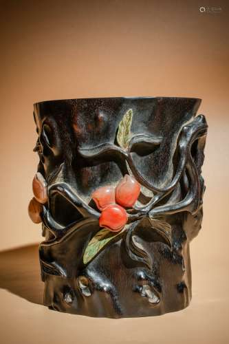 Chinese Qing Dynasty Rosewood Zitan Brush Pot