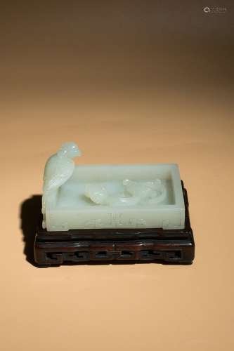 Chinese Qing Dynasty Hetian Jade Square Dragon Brush Washer