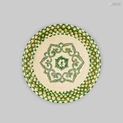 A sancai green and beige glazed plate