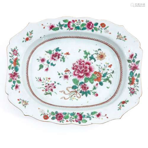 A Famille Rose Serving Dish