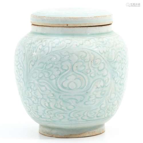 A Celadon Jar with Cover