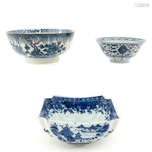 A Collection of 3 Blue and White Bowls