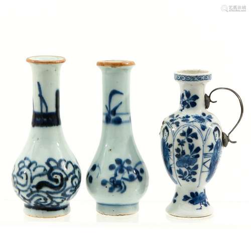 A Lot of 3 Small Vases