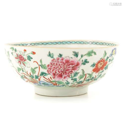 A Famille Rose Serving Bowl