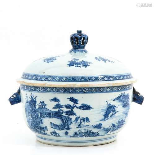 A Blue and White Tureen