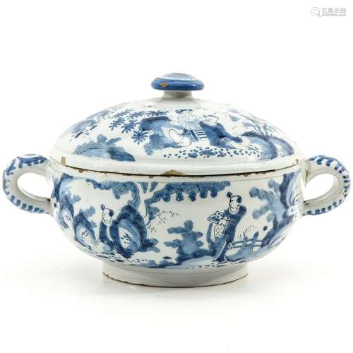 A Delft Covered Serving Dish