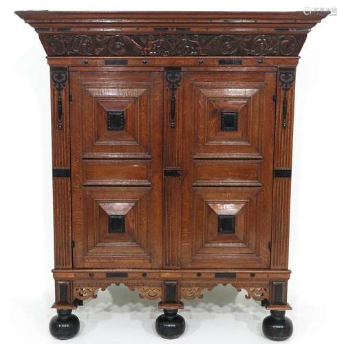 An 18th Century Oak and Ebony Wood Cabinet