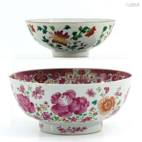 A Lot of 2 Serving Bowls