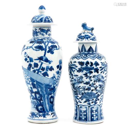 A Lot of 2 Vases with Covers