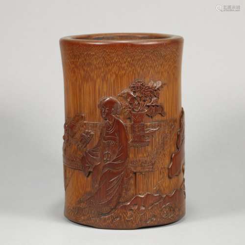 A QING DYN. FINELY CARVED BAMBOO BRUSH HOLDER