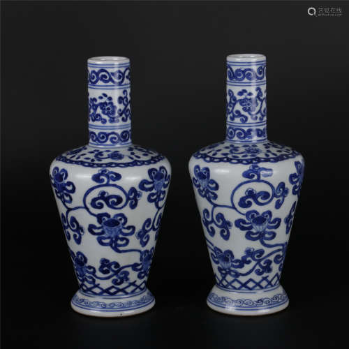 A PAIR OF BLUE-AND-WHITE PORCELAIN VASES