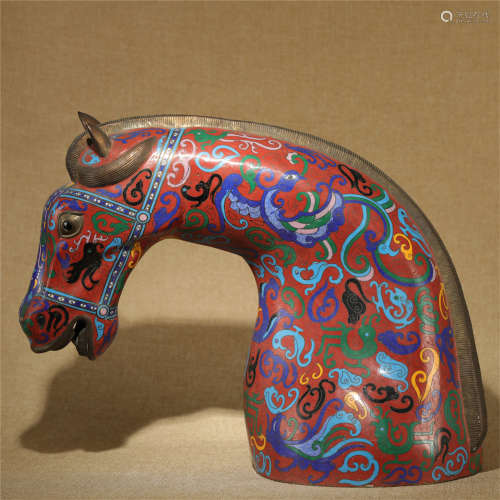 A HORSE HEAD DISPLY FIGURIN MADE OF CLOISONNE