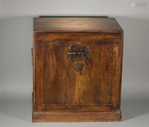 A QING DYN. HUANGHUALI WOOD MULTI-LAYER CABINET