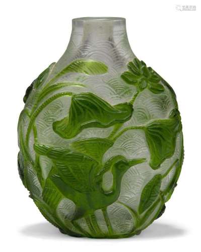 A Chinese Peking glass overlay snuff bottle, late Qing, deco...