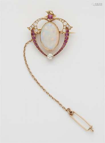 A Belle Epoque 18k gold opal brooch