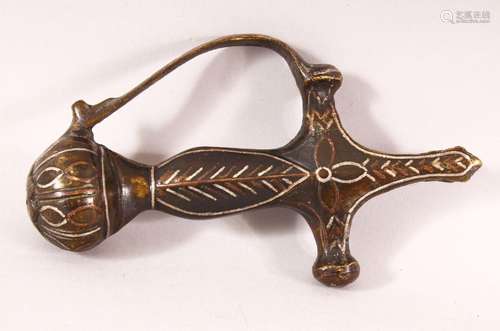 A 19TH CENTURY INDIAN SILVER AND COPPER INLAID BRONZE TULWAR...