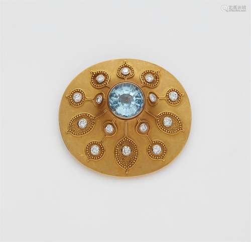 An 18k gold granulation aquamarine brooch