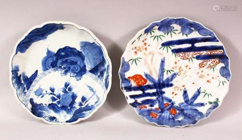 A GOOD 18TH/19TH CENTURY JAPANESE BLUE AND WHITE PORCELAIN D...