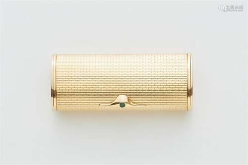 An 18k gold cigarette case