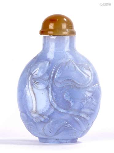 Chinese Lavender Lotus Snuff Bottle