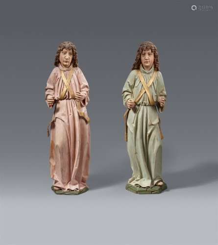 A pair of carved pinewood angels, presumably Alpine Region, ...