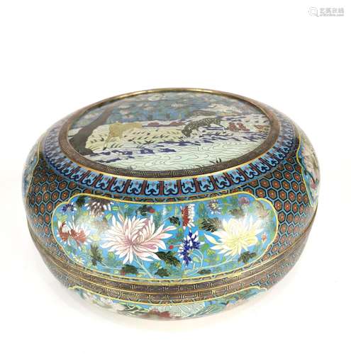 Large Chinese Rounded Covered Cloisonne Box