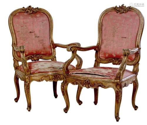A PAIR OF VENETIAN ROCOCO GILTWOOD ARMCHAIRS