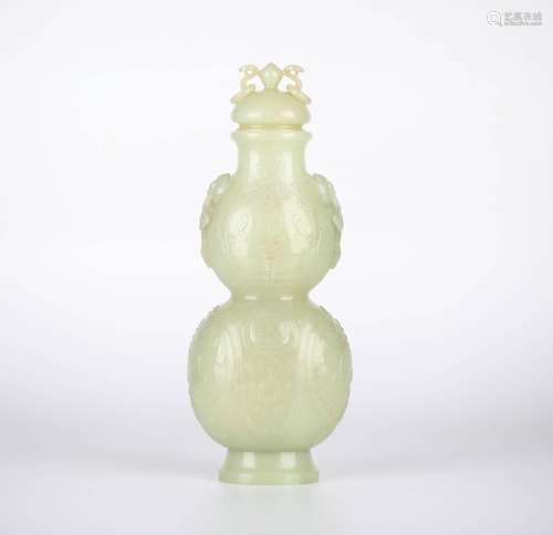 Chinese Carved Covered Double Gourd Jade Vase